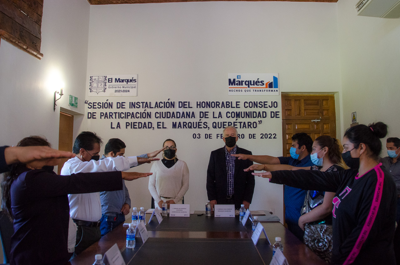 Enrique Vega Toma Protesta A Los Integrantes Del Consejo Municipal De