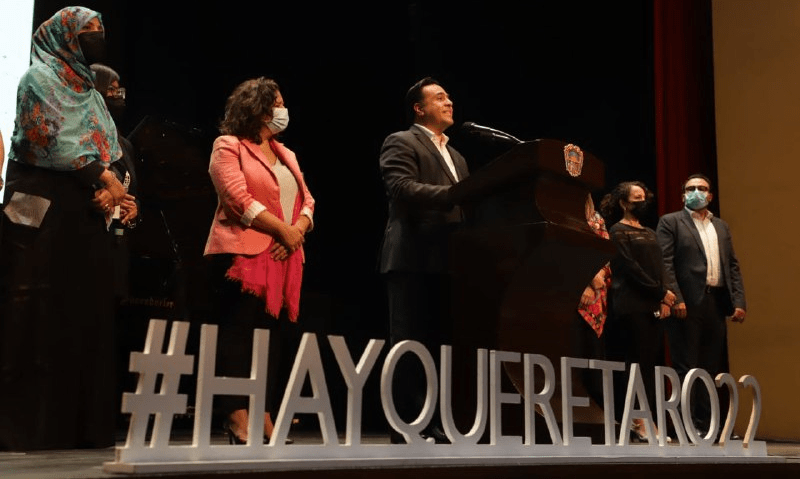 Inaugura Luis Nava la séptima edición del Hay Festival Querétaro 2022