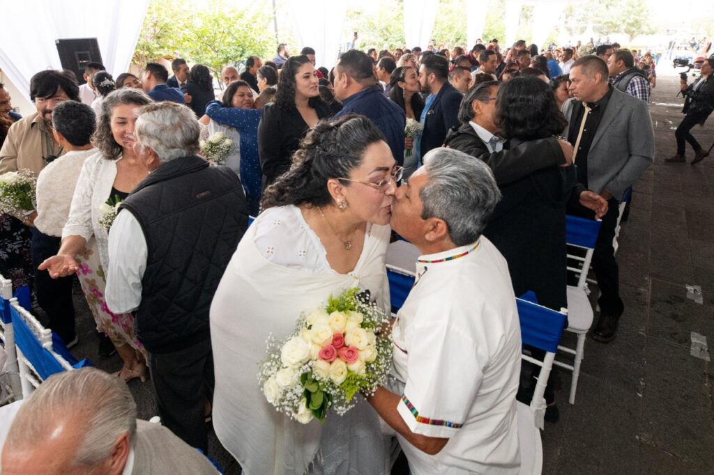 Aprovechan 116 parejas marquesinas la Campaña de Matrimonios Colectivos