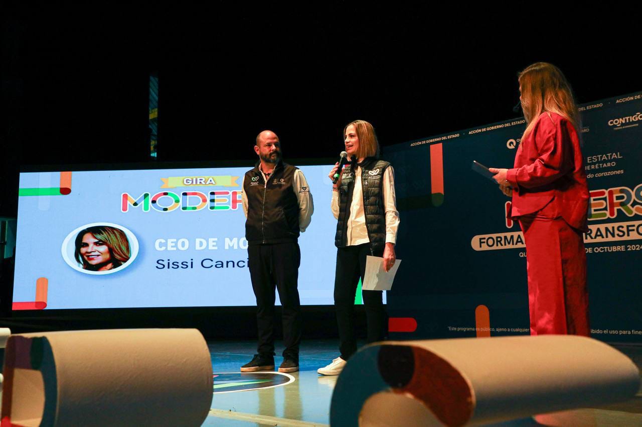Car Herrera inaugura foro Moders 2024 de herramientas para madres y ...