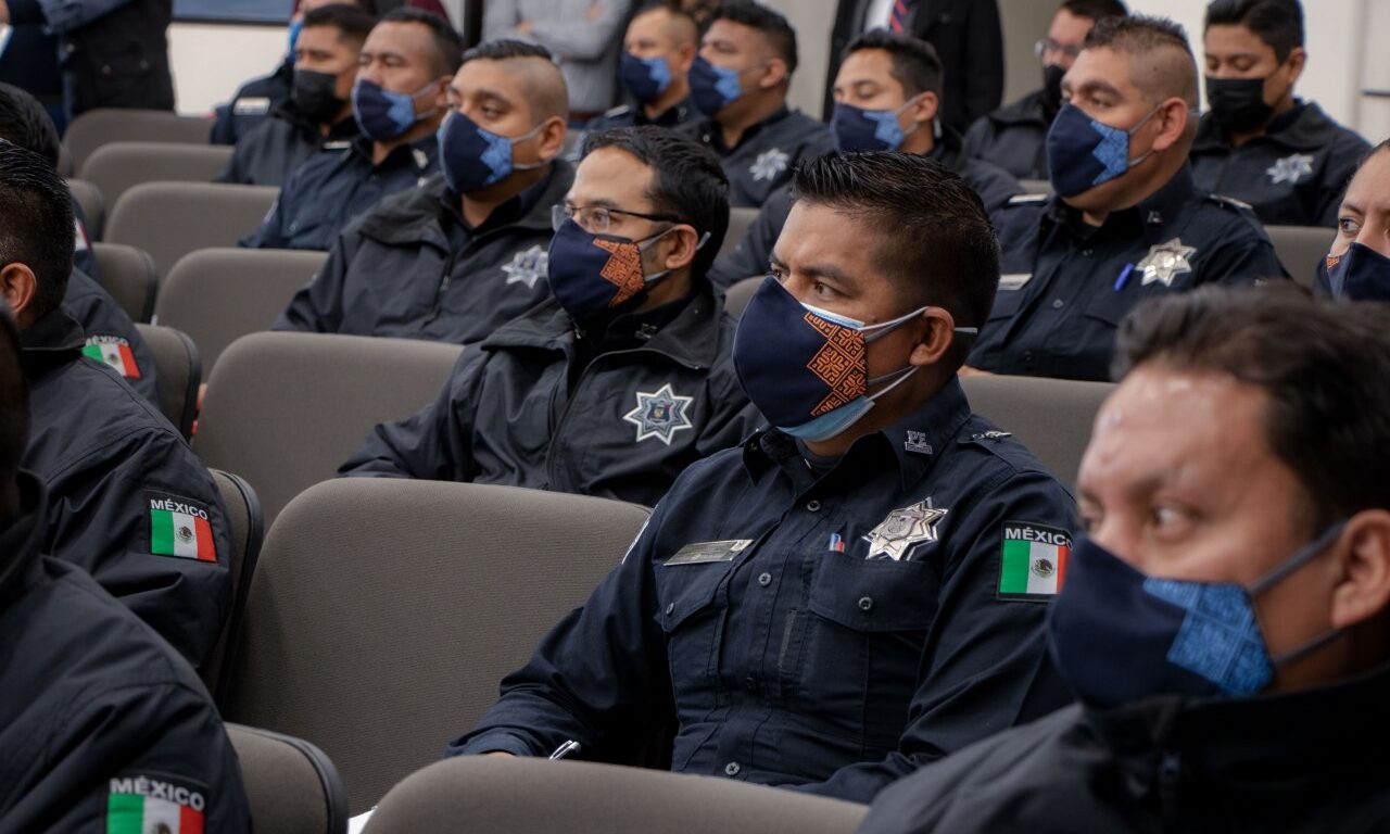 Presentan nuevo modelo de proximidad a policías estatales de Querétaro - La  Lupa